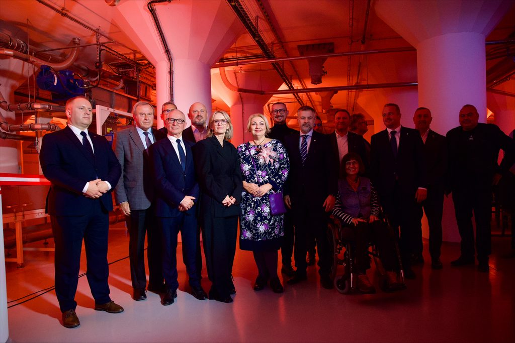 Krajowa Grupa Spożywcza uruchomiła w Cukrowni Kruszwica silos o pojemności 55 tys. ton oraz stację segregacji cukru. Wartość inwestycji przekroczyła 116,5 mln zł.